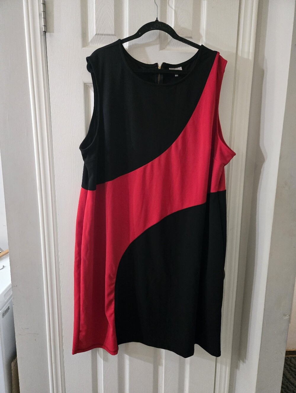 26/28 Avenue dress with stretch